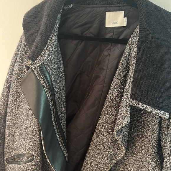 Vince grey Shawl Collar Asymmetric-Zip Coat size L with sweater collar - Picture 11 of 12